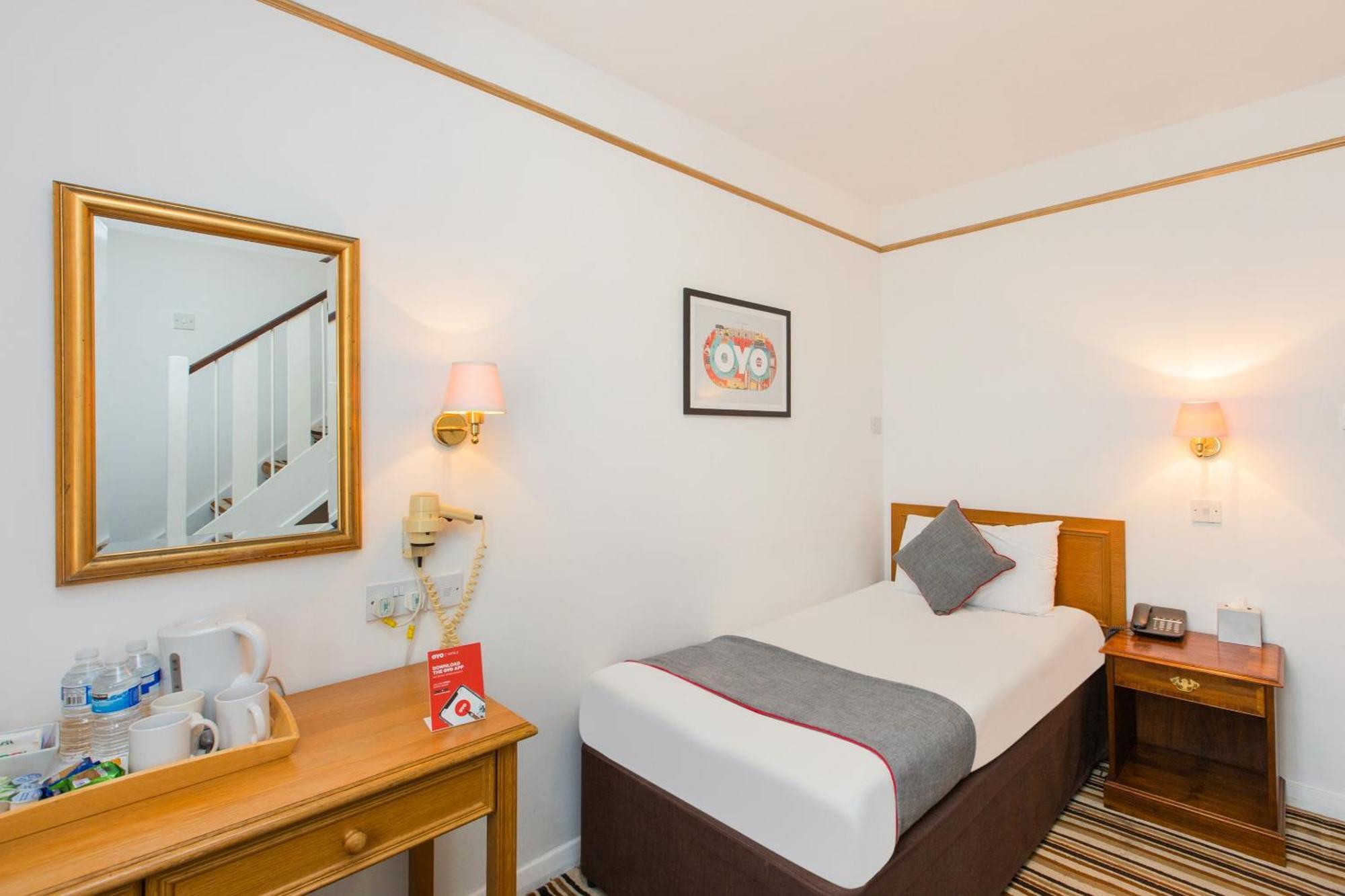 Oyo Stade Court Hotel Hythe (Kent)