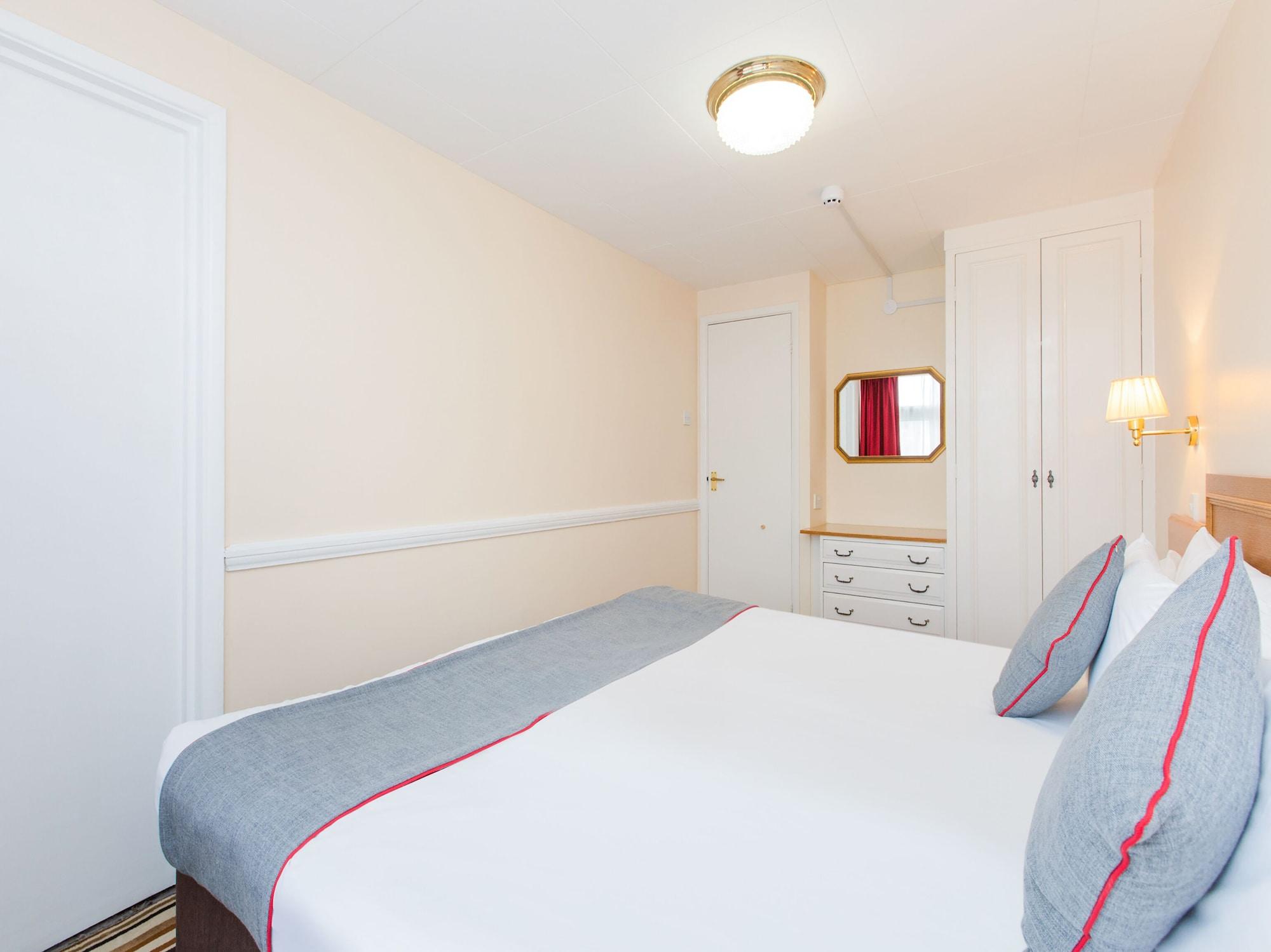 Hotel Oyo Stade Court Hythe (Kent)