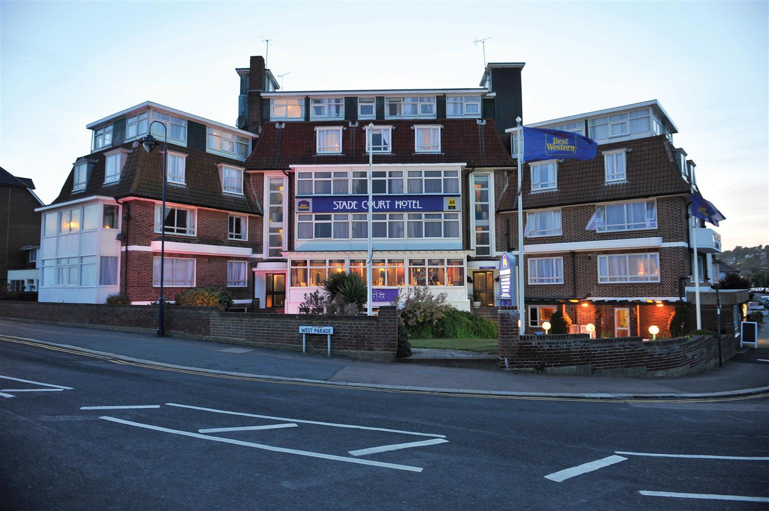 Oyo Stade Court 3* Hythe (Kent)
